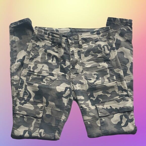 Kancan Green Camo Jeans Size S - Picture 2 of 3